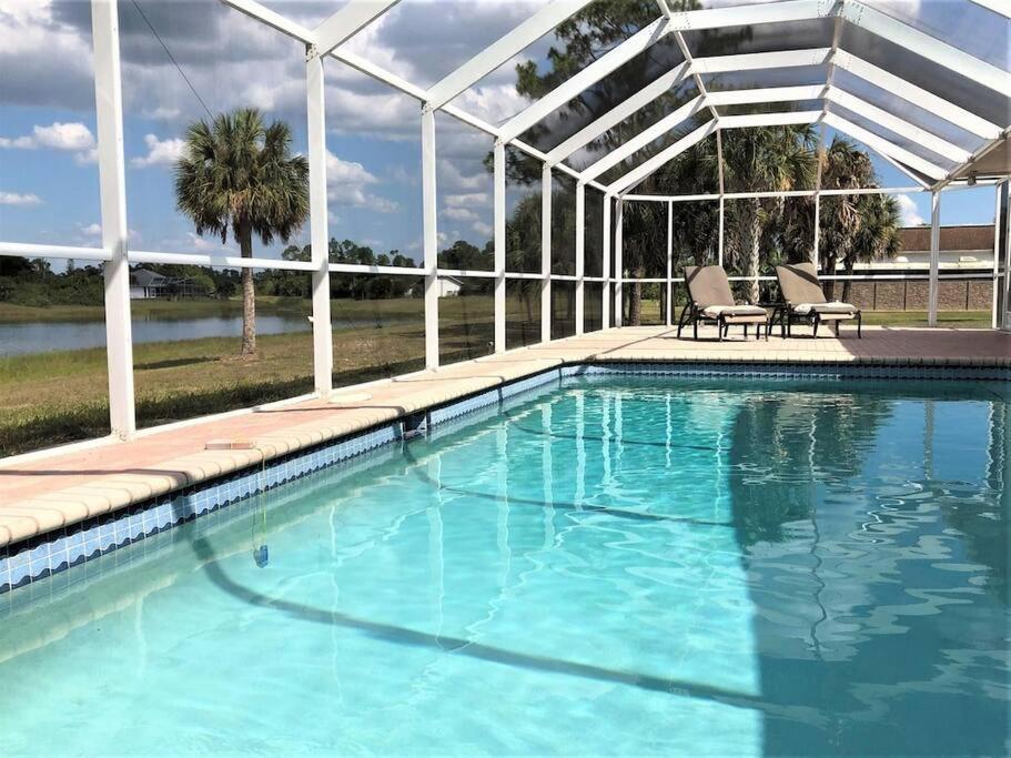 Maria Maria * Vacation Rental With Amazing Lake VI Lehigh Acres Exterior photo